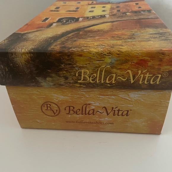 Bella Vita Binx II Slip On Leopard-Suede Women’s Mules Size 6.5 - Picture 9 of 9